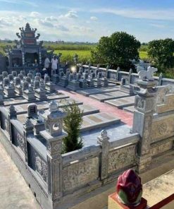 Khuôn viên lăng mộ - KLM17