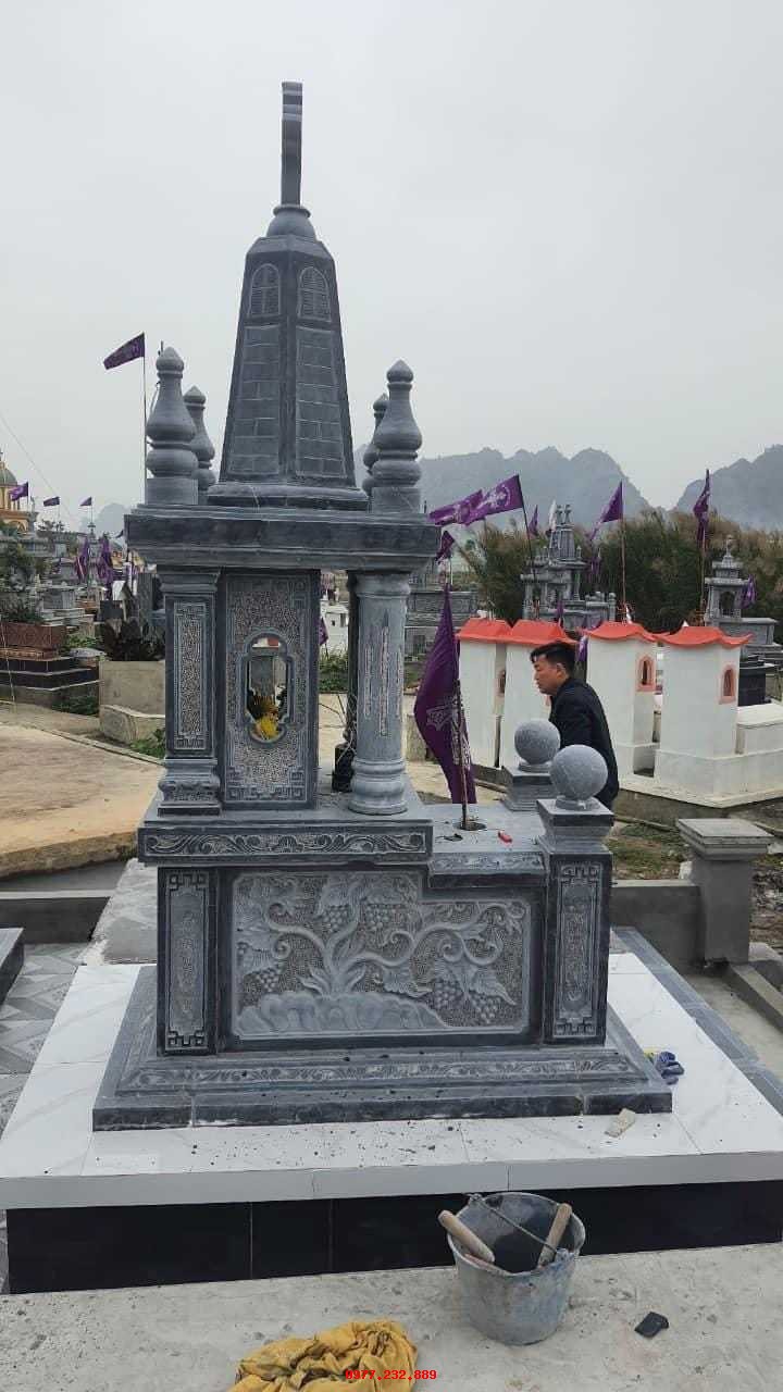 Mộ công giáo - MCG13