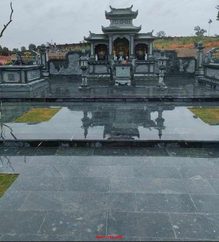 Khuôn viên lăng mộ - KLM5