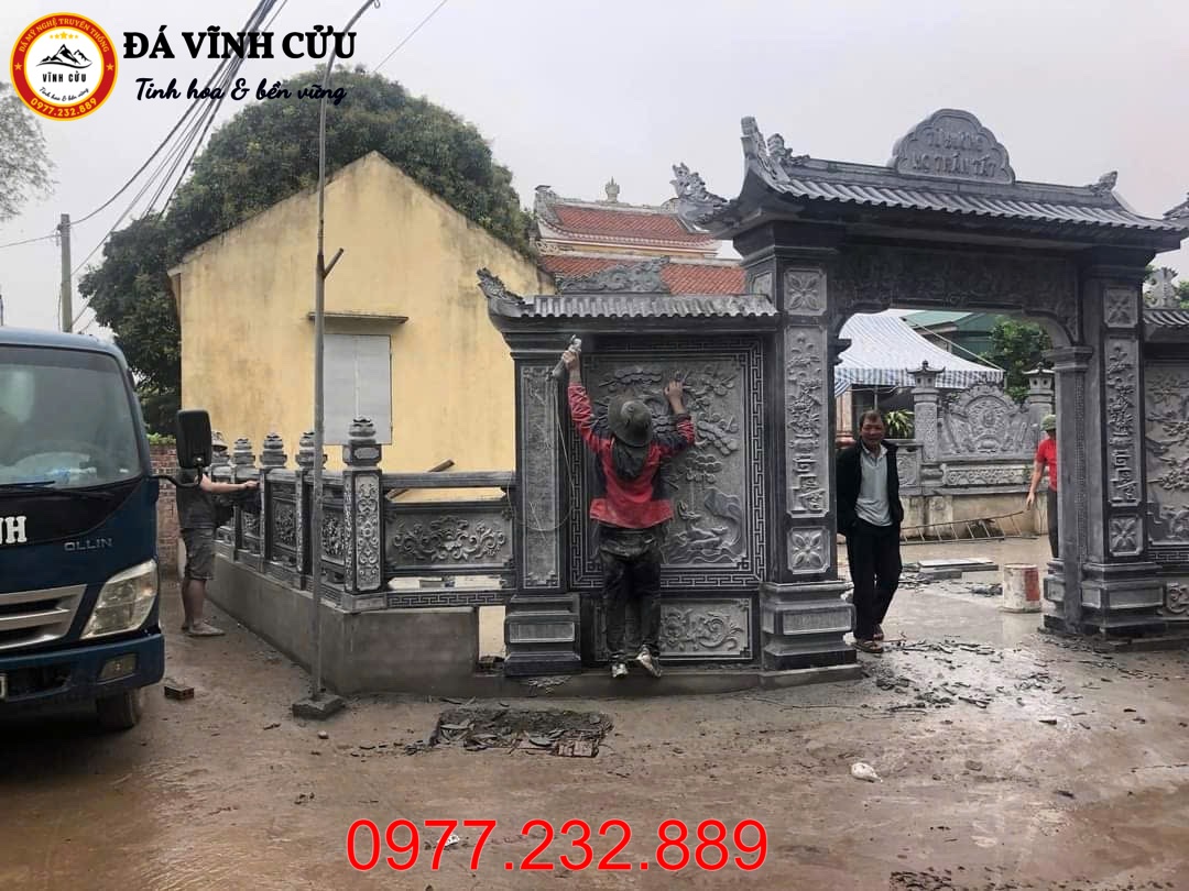 Cổng nhà thờ họ 01